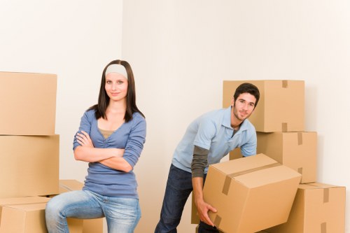 Flat move access and furniture handling in Cockfosters
